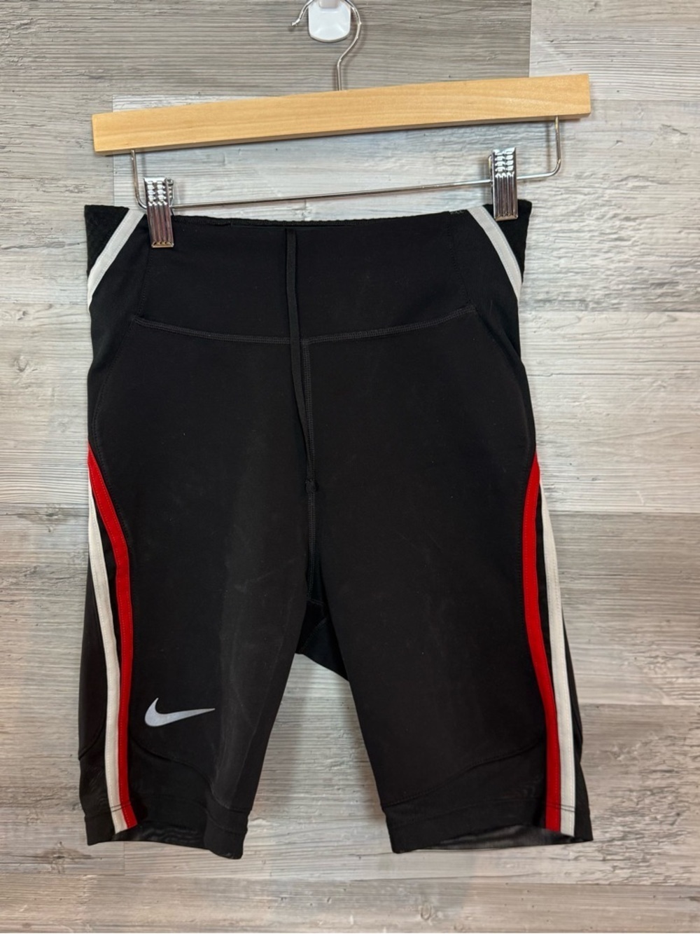 Nike City Ready High-Waisted Running / Biker Shorts Black Red White Small